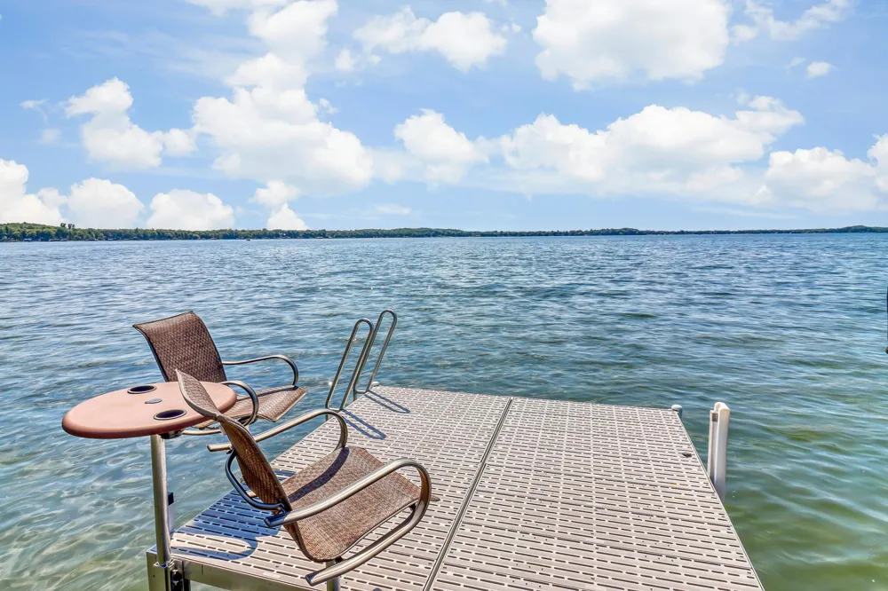 1760 E Shore Drive Detroit Lakes, MN 56501