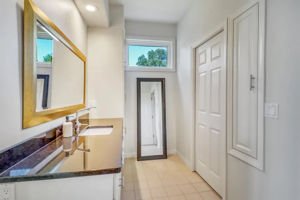 1760 E Shore Drive Detroit Lakes, MN 56501