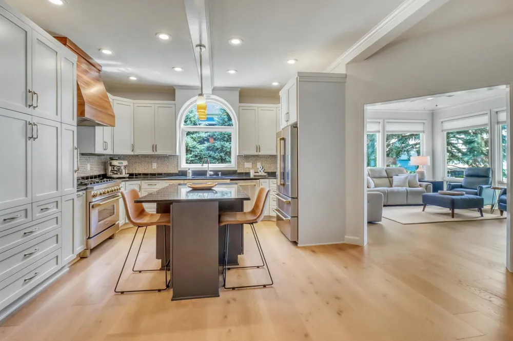 1760 E Shore Drive Detroit Lakes, MN 56501