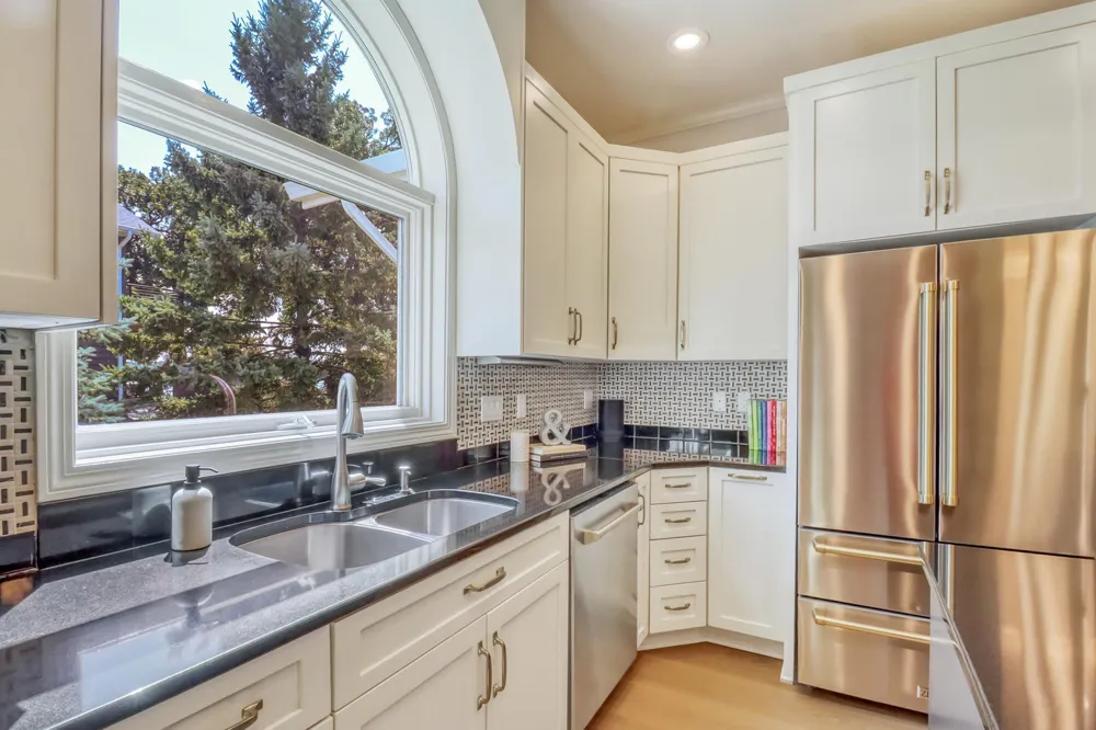 1760 E Shore Drive Detroit Lakes, MN 56501