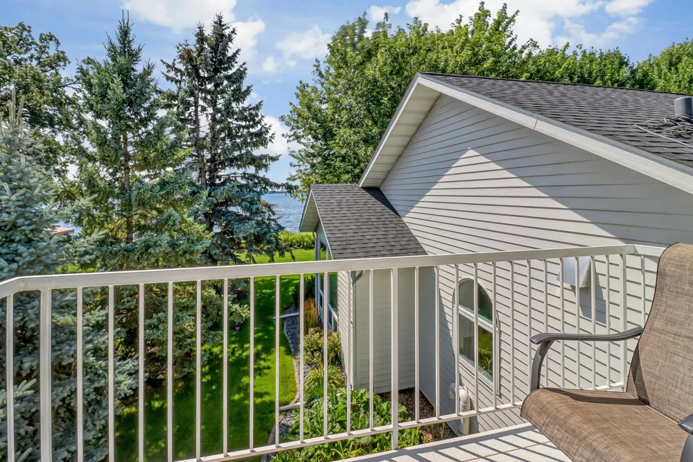 1760 E Shore Drive Detroit Lakes, MN 56501