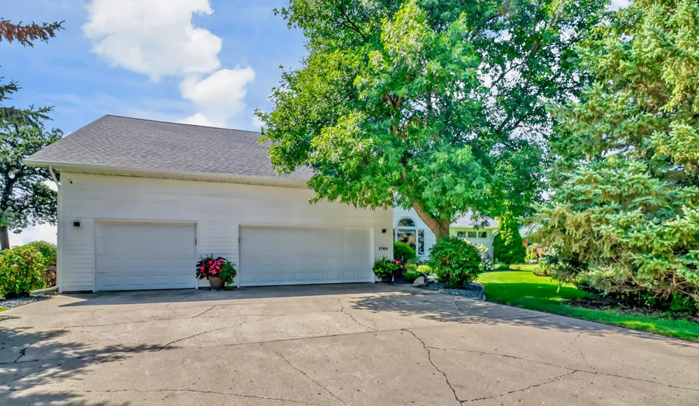 1760 E Shore Drive Detroit Lakes, MN 56501