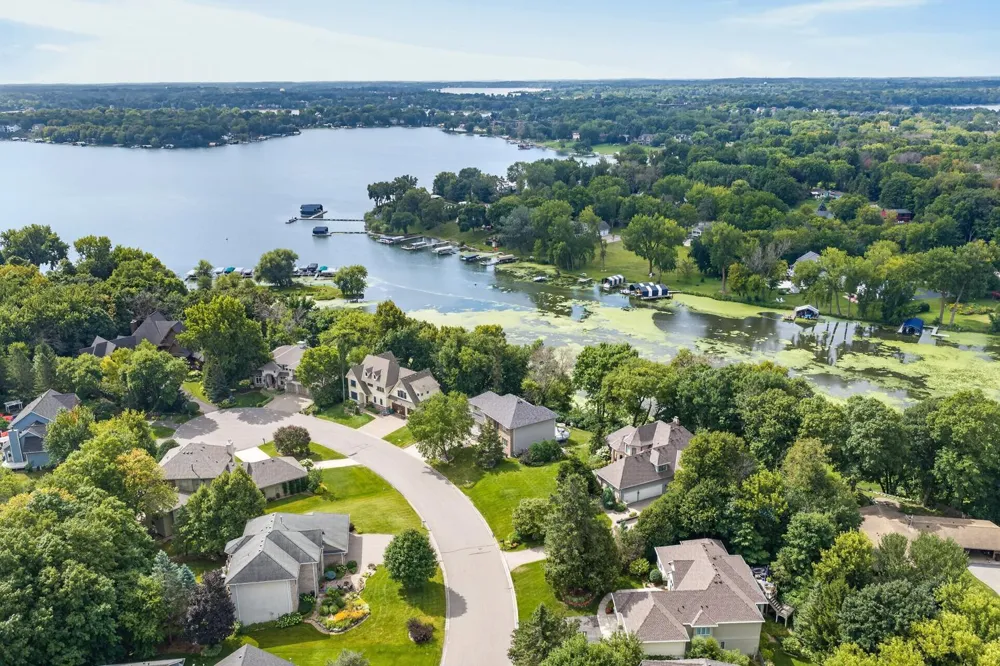 1145 Cove Circle Minnetrista, MN 55364