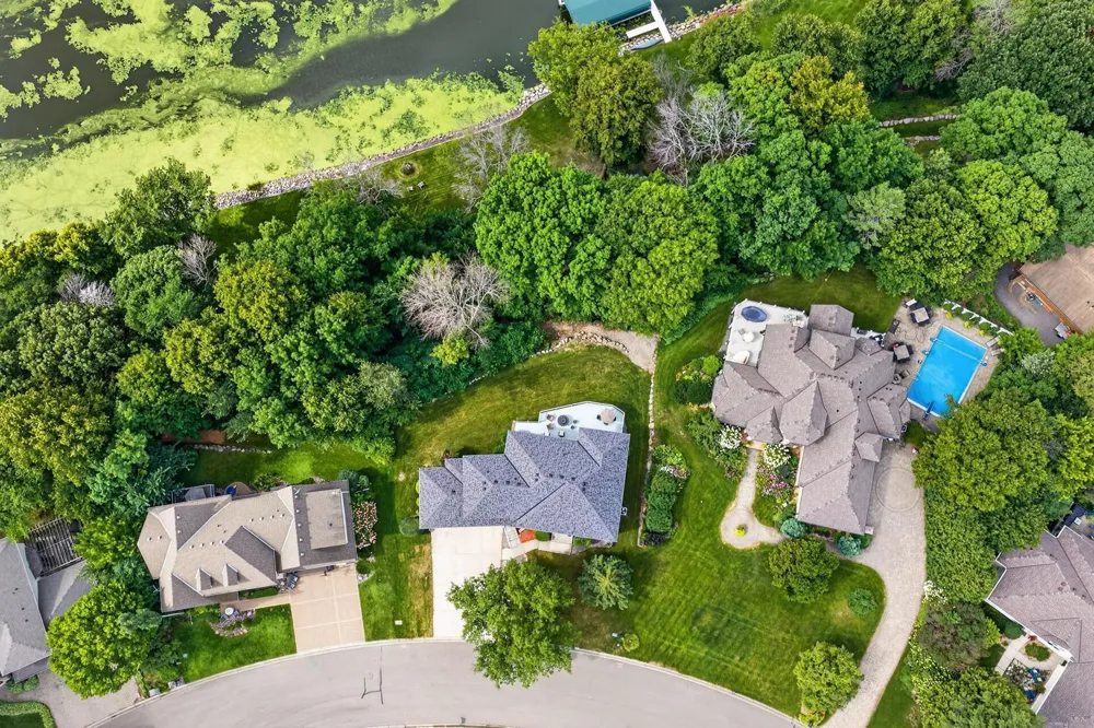 1145 Cove Circle Minnetrista, MN 55364
