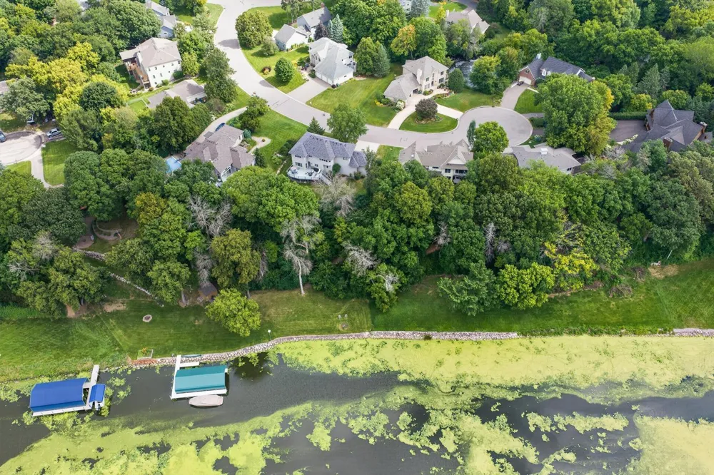 1145 Cove Circle Minnetrista, MN 55364