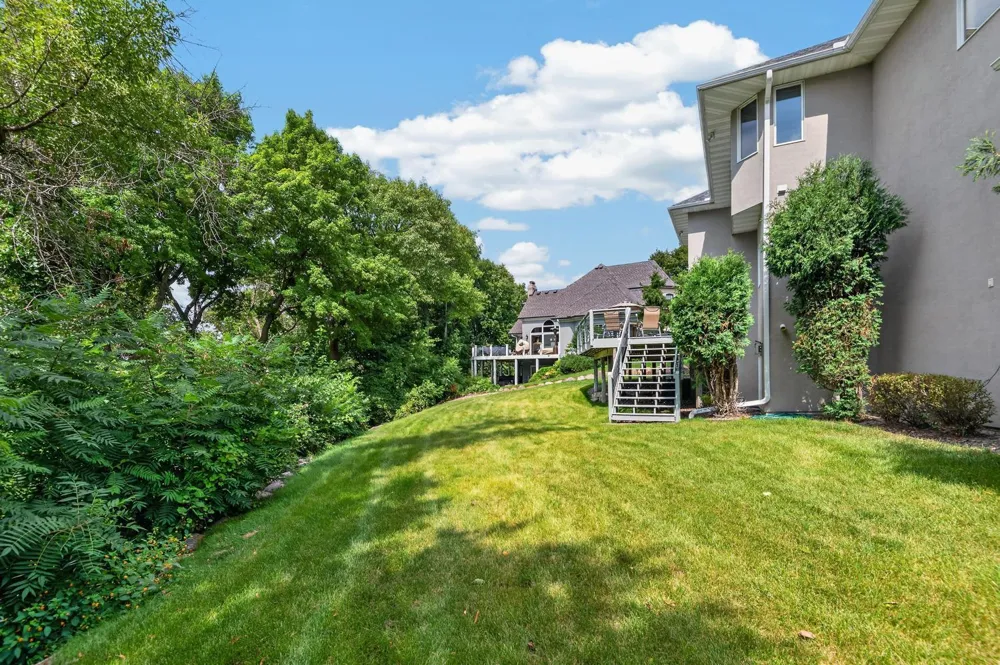 1145 Cove Circle Minnetrista, MN 55364