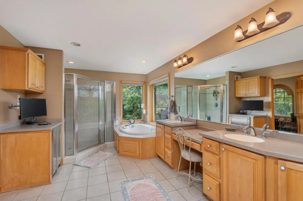 1145 Cove Circle Minnetrista, MN 55364