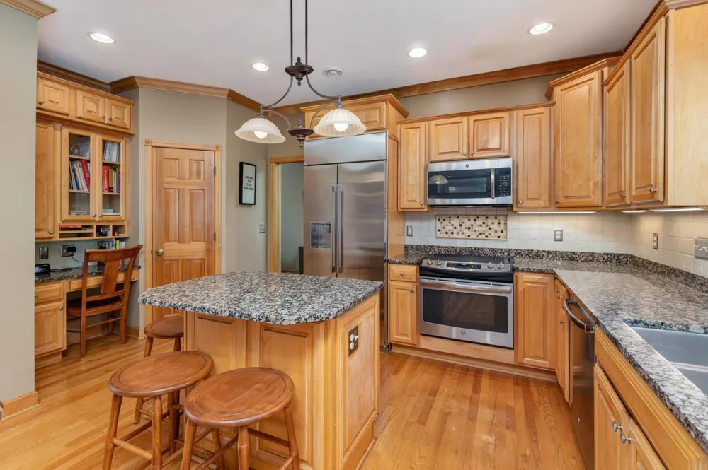 1145 Cove Circle Minnetrista, MN 55364