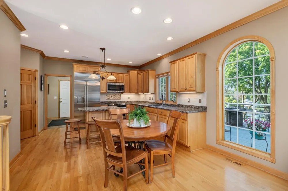 1145 Cove Circle Minnetrista, MN 55364