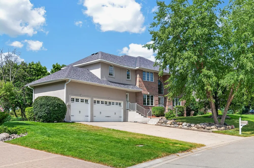 1145 Cove Circle Minnetrista, MN 55364
