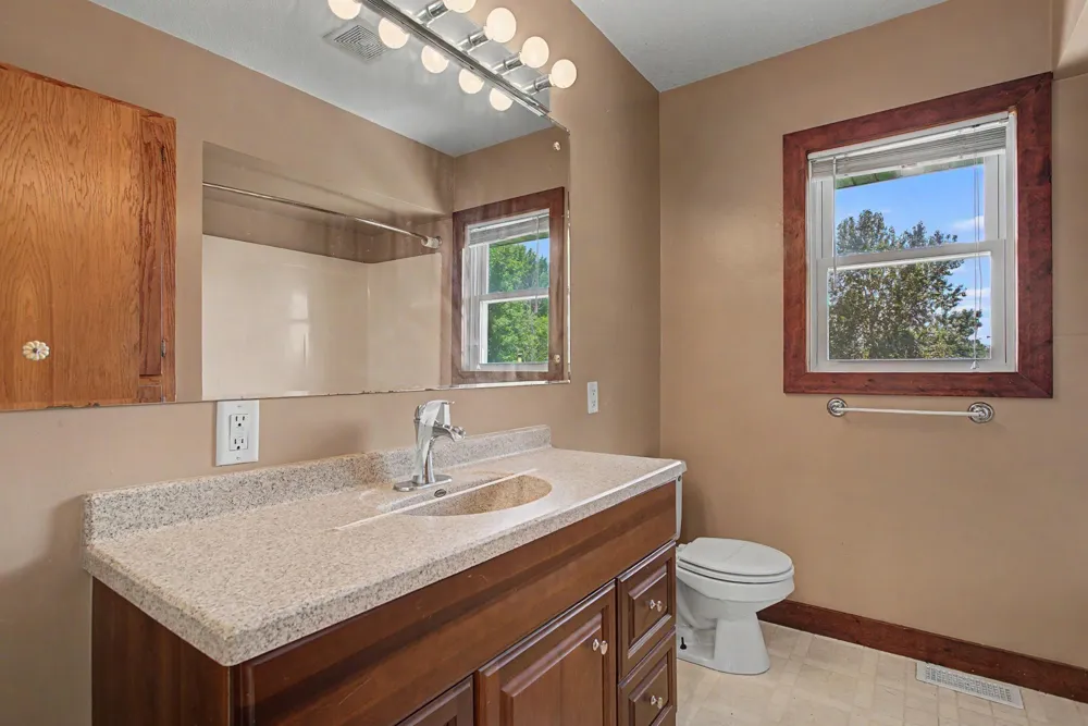 37981 Southfork Road Hinckley, MN 55037