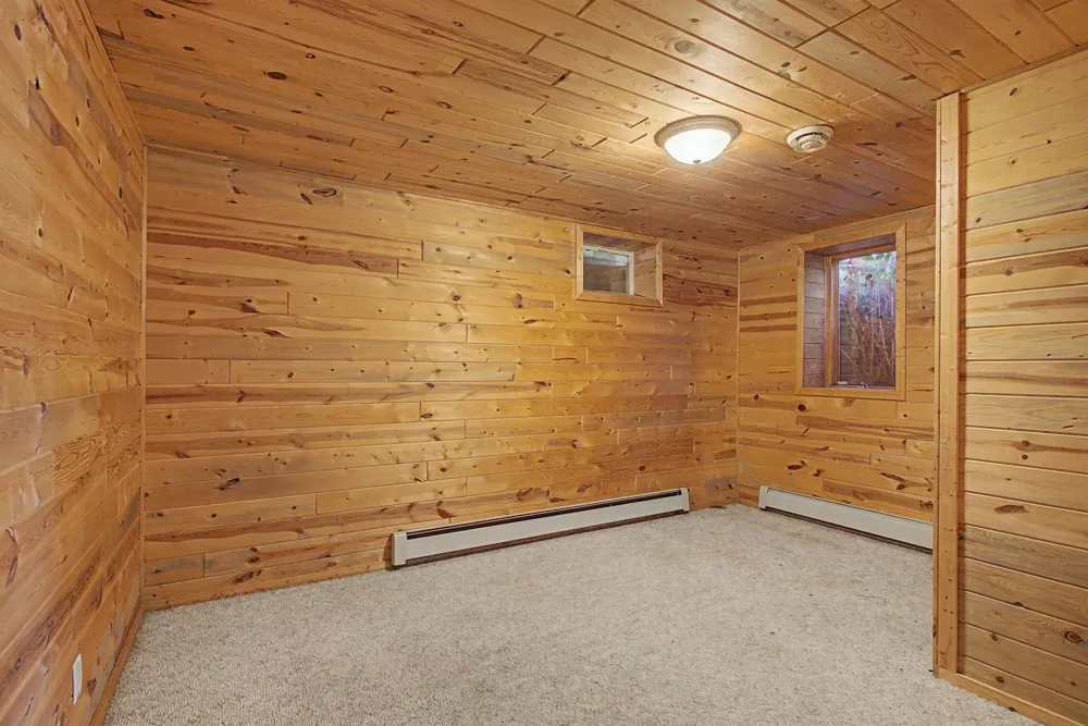 37981 Southfork Road Hinckley, MN 55037