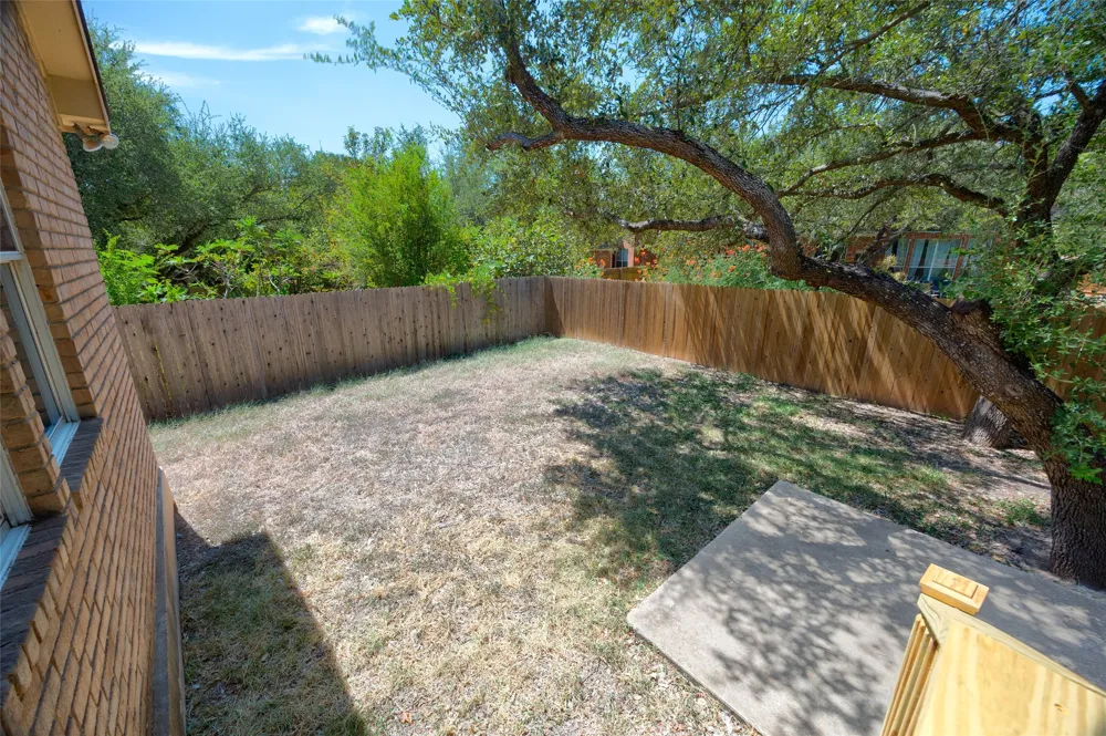 2805 Centennial Olympic Park Austin, TX 78732