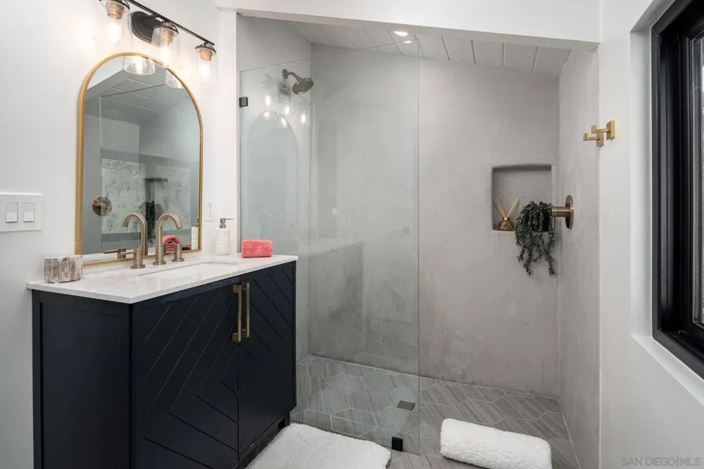 16610 Los Morros Rancho Santa Fe, CA 92067