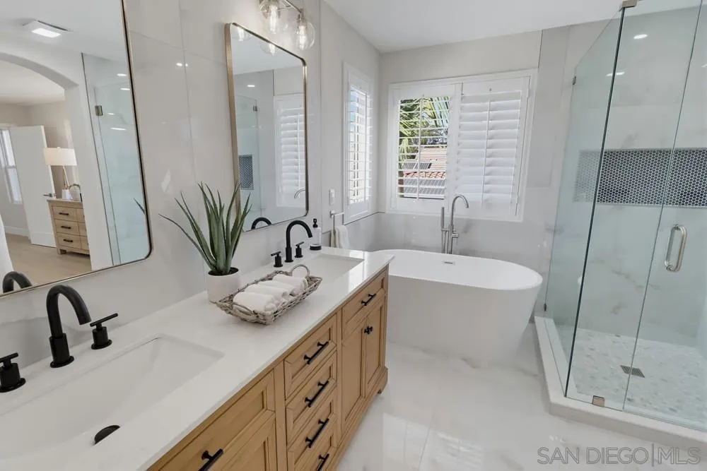 1540 Hunters Glen Chula Vista, CA 91913