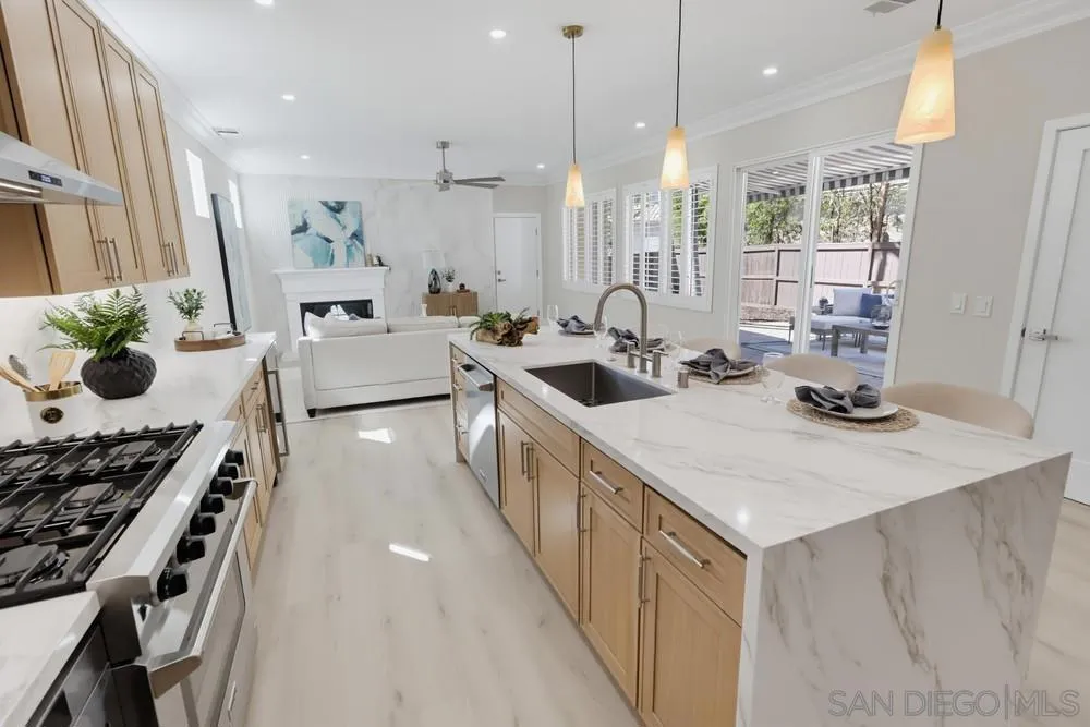 1540 Hunters Glen Chula Vista, CA 91913