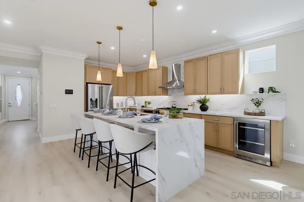 1540 Hunters Glen Chula Vista, CA 91913