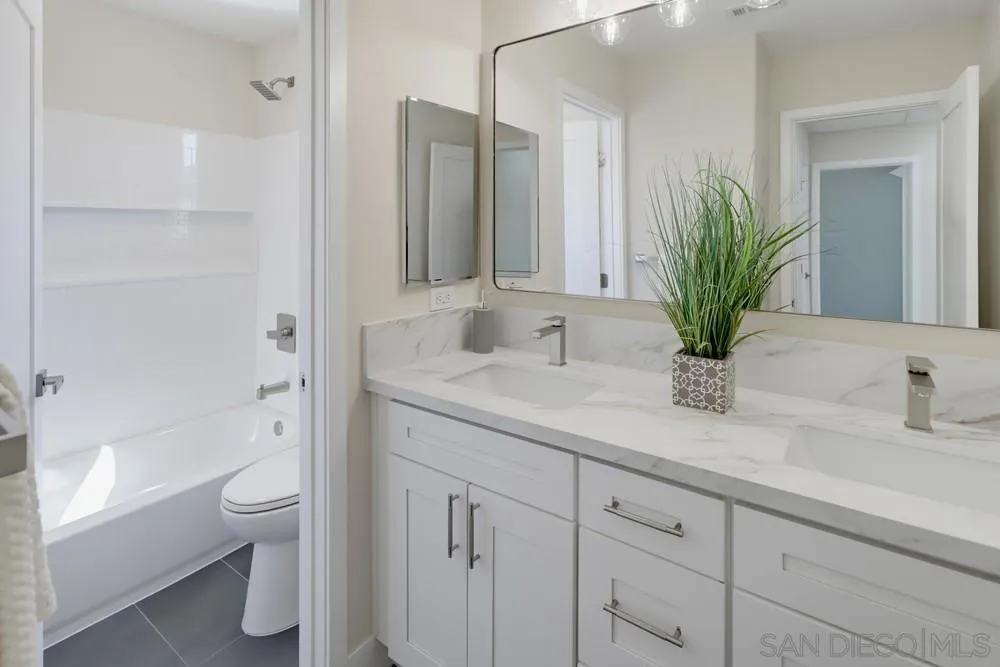 1540 Hunters Glen Chula Vista, CA 91913