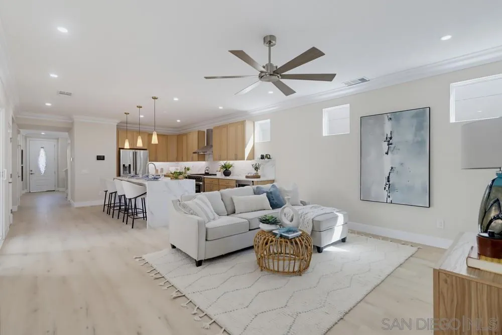 1540 Hunters Glen Chula Vista, CA 91913