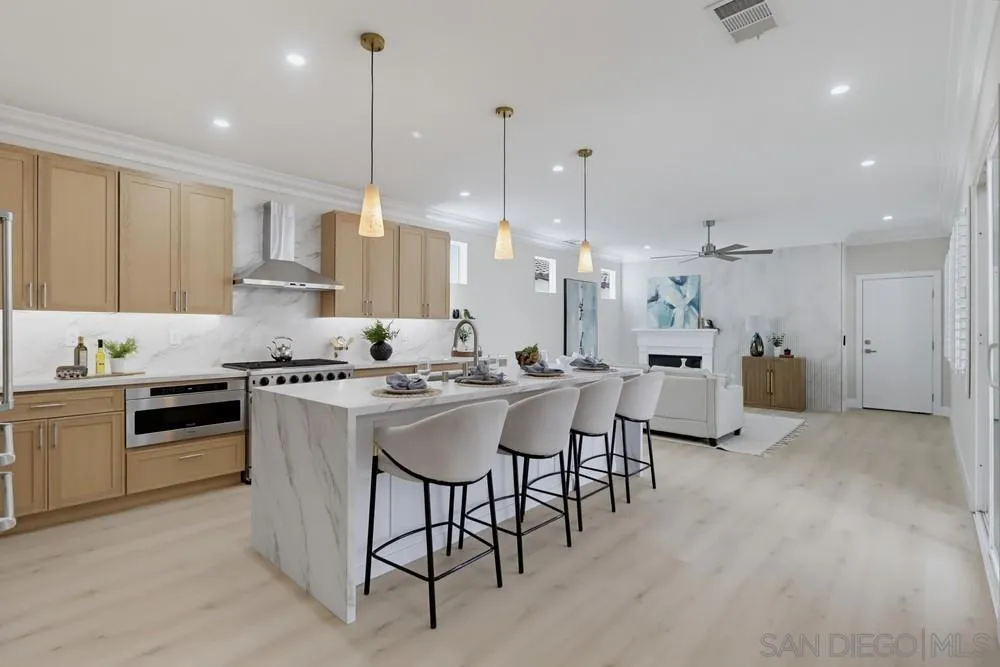 1540 Hunters Glen Chula Vista, CA 91913