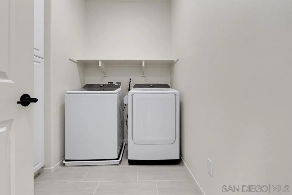 709 Merit Dr San Marcos, CA 92078