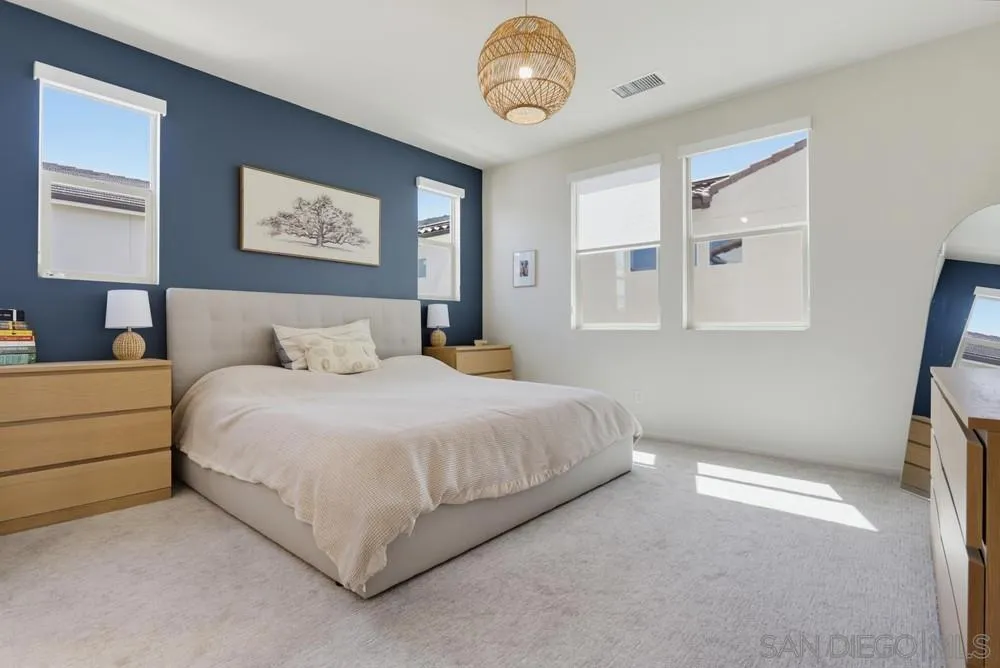 709 Merit Dr San Marcos, CA 92078