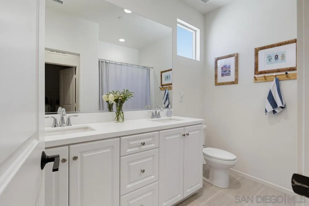 709 Merit Dr San Marcos, CA 92078