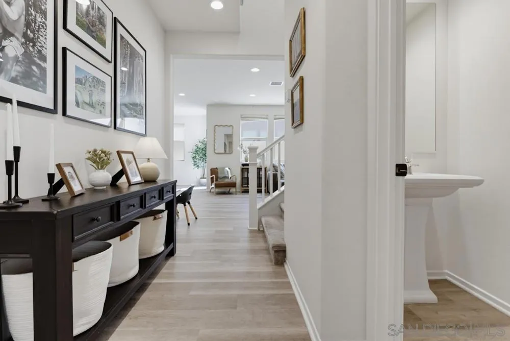 709 Merit Dr San Marcos, CA 92078