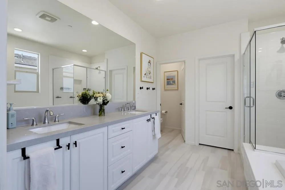 709 Merit Dr San Marcos, CA 92078