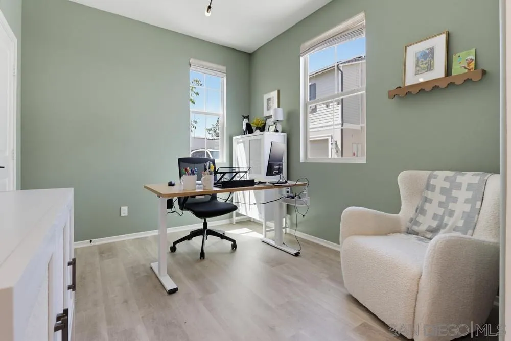709 Merit Dr San Marcos, CA 92078