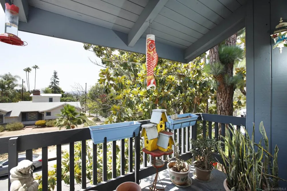 5003 Westpark Dr. #203 North Hollywood, CA 91601