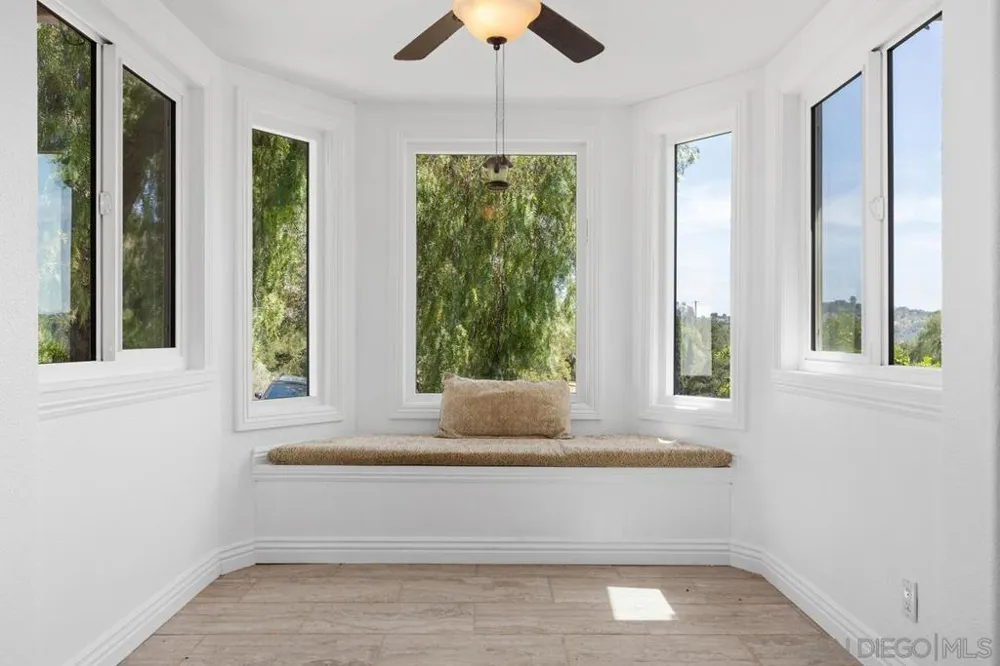 3562 S Mission Road Fallbrook, CA 92028