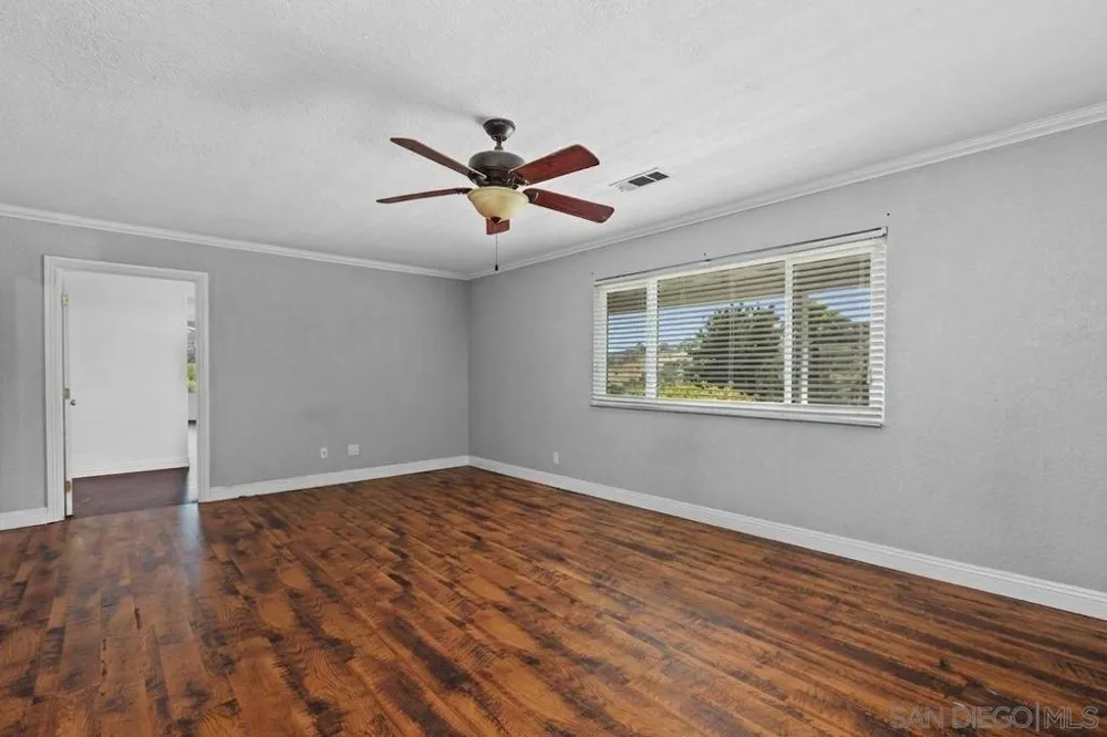 3562 S Mission Road Fallbrook, CA 92028
