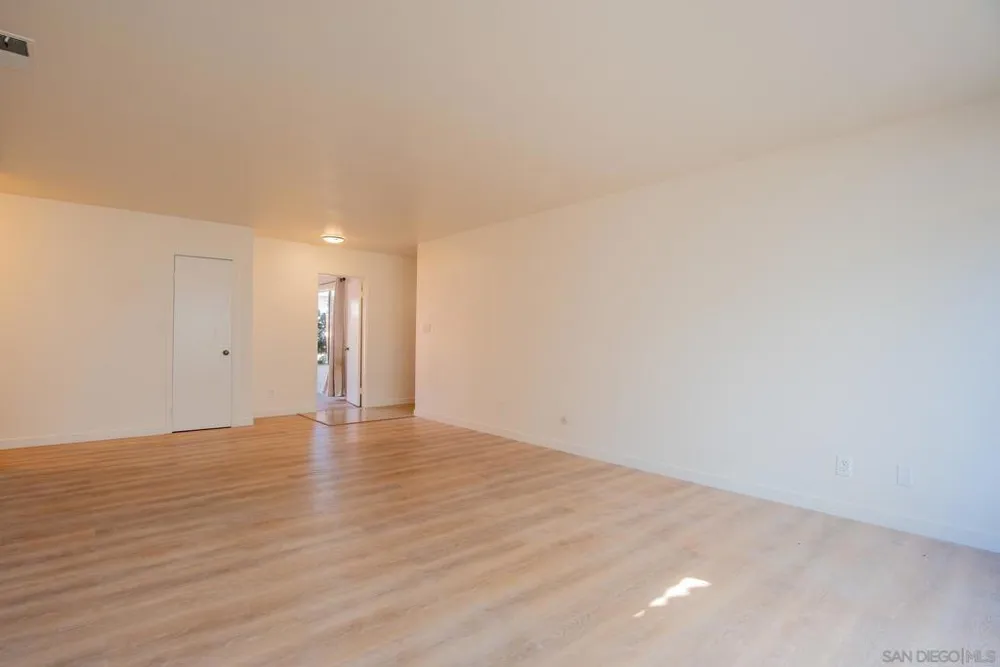 1823 Sparks Ct. San Diego, CA 92110