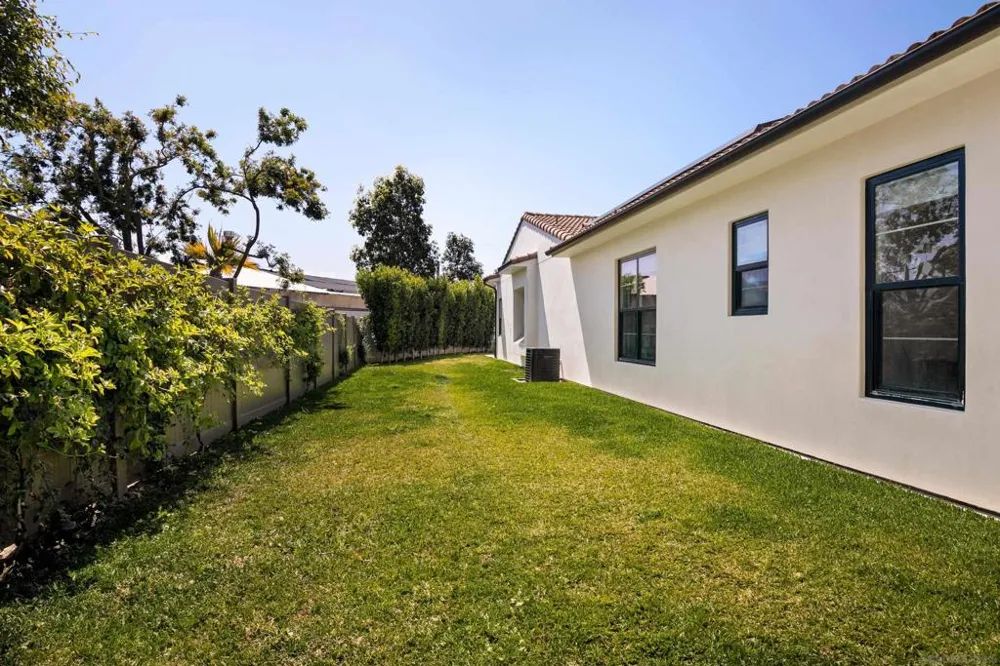 809 Sandy Court Encinitas, CA 92024