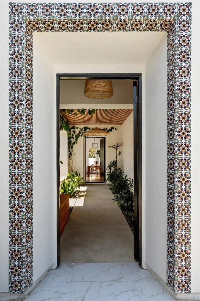 809 Sandy Court Encinitas, CA 92024