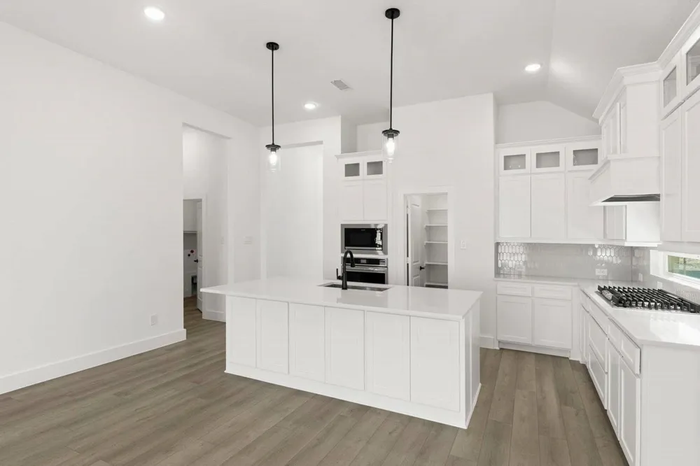 6317 Muller Creek Drive Celina, TX 75009