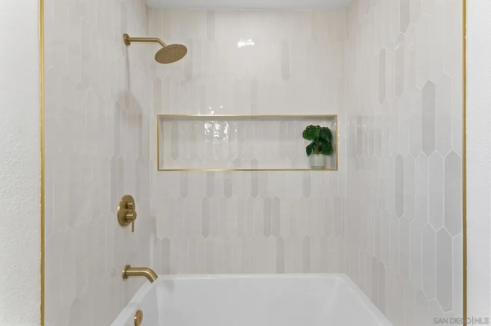 9917 Aviary San Diego, CA 92131