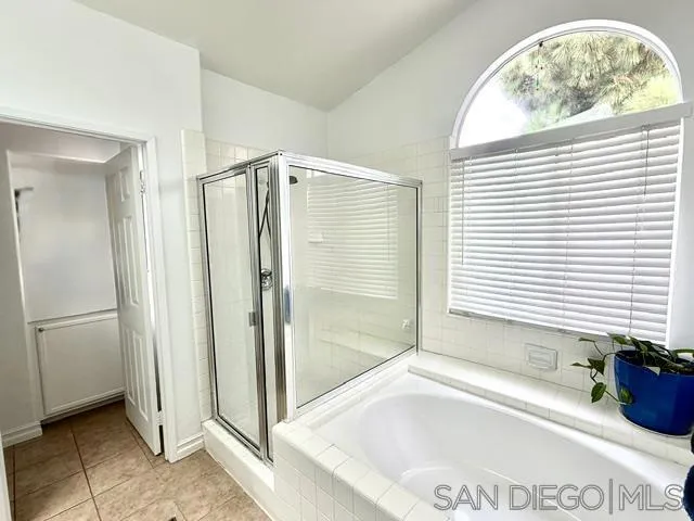 801 Mosaic Cir Oceanside, CA 92057
