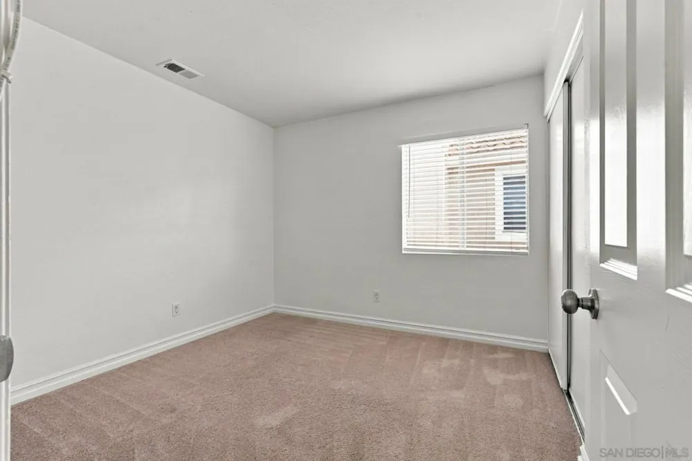 801 Mosaic Cir Oceanside, CA 92057