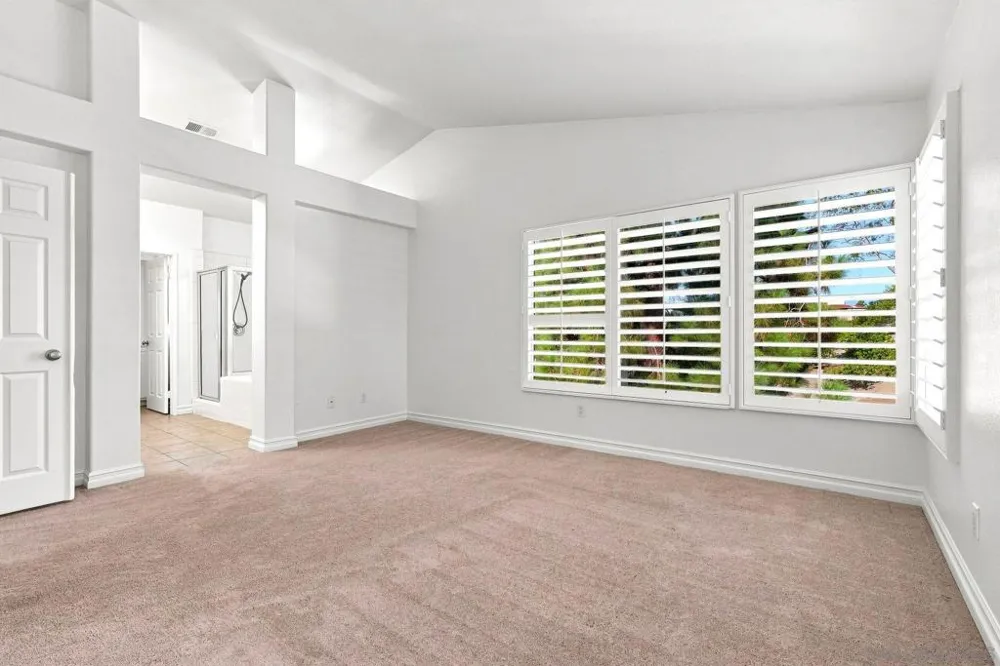 801 Mosaic Cir Oceanside, CA 92057