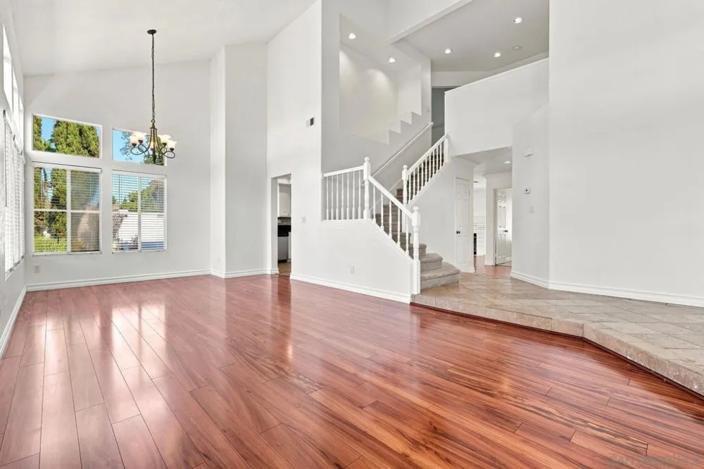 801 Mosaic Cir Oceanside, CA 92057