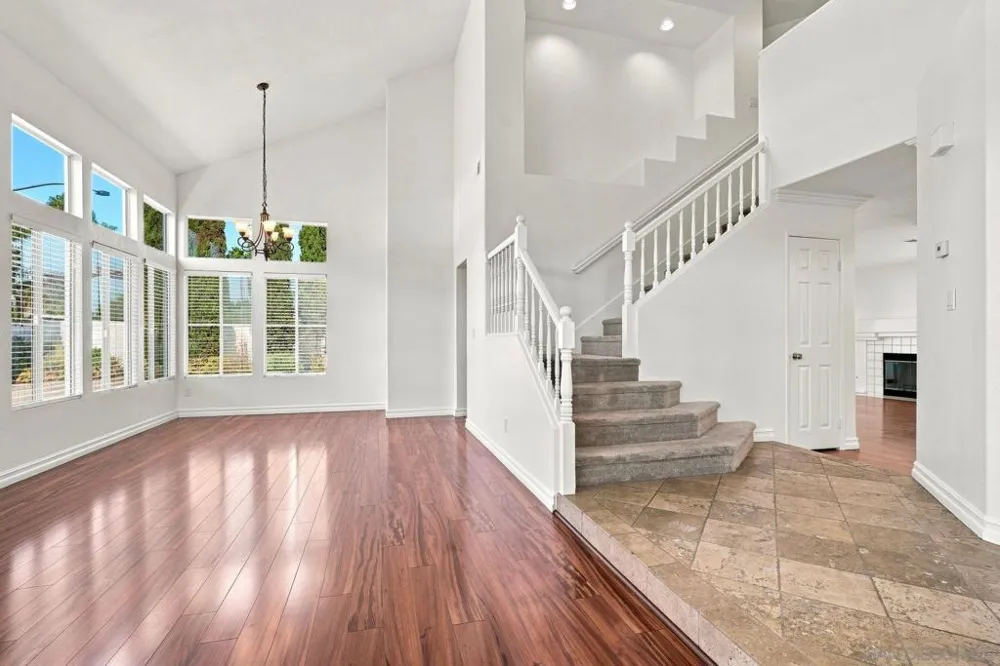 801 Mosaic Cir Oceanside, CA 92057