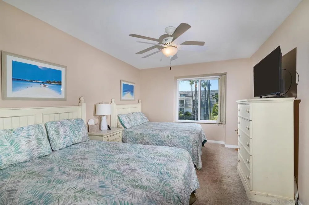 999 Pacific #C309 Oceanside, CA 92054