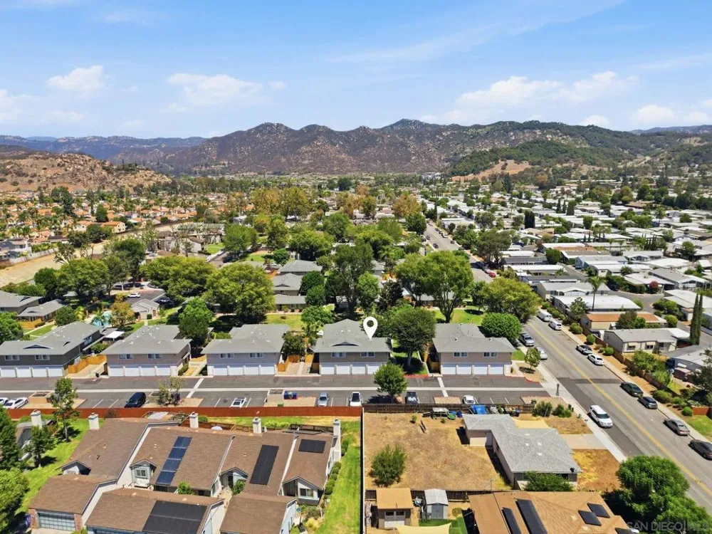 2504 Wanek Road #D Escondido, CA 92027