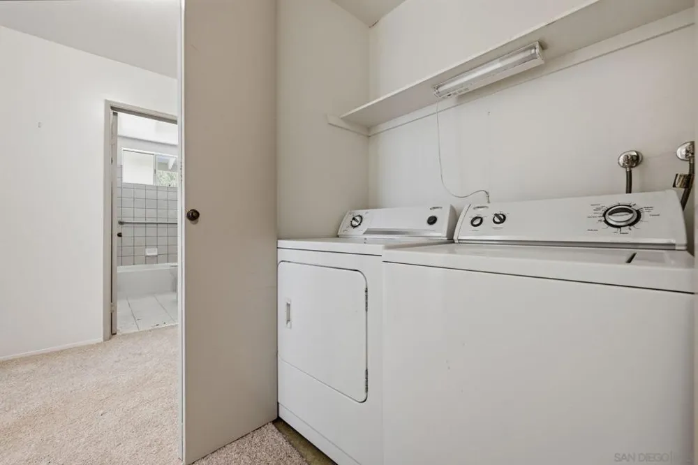 2504 Wanek Road #D Escondido, CA 92027