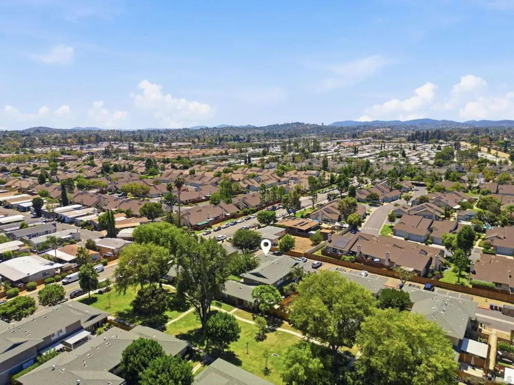 2504 Wanek Road #D Escondido, CA 92027