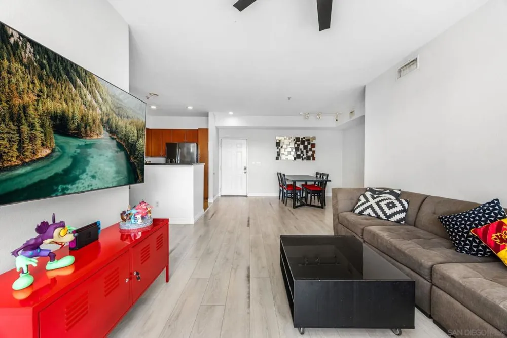 1801 E Katella Ave #4023 Anaheim, CA 92805