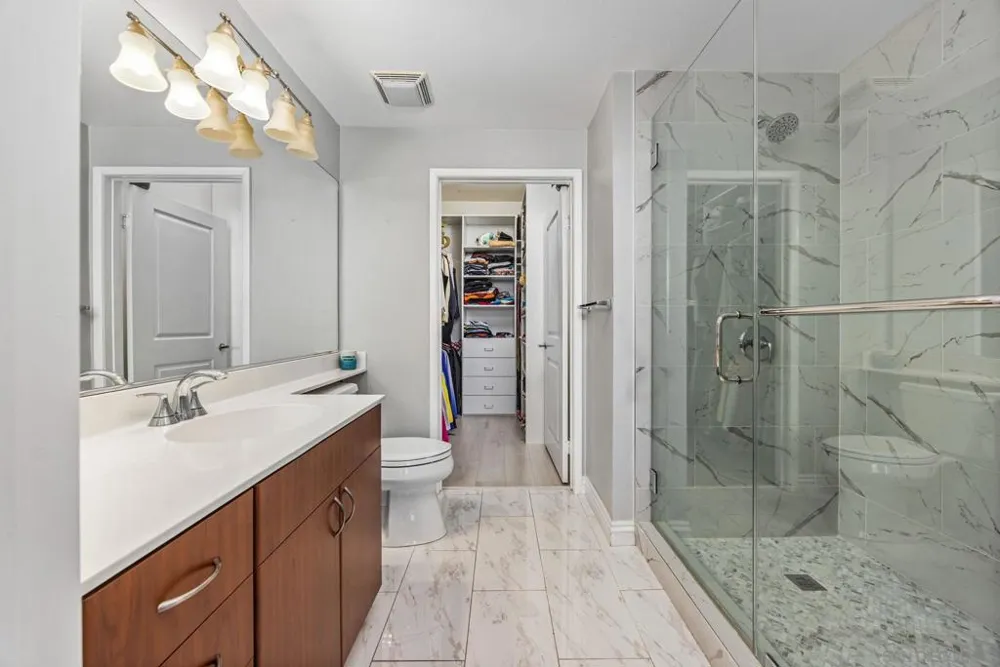 1801 E Katella Ave #4023 Anaheim, CA 92805
