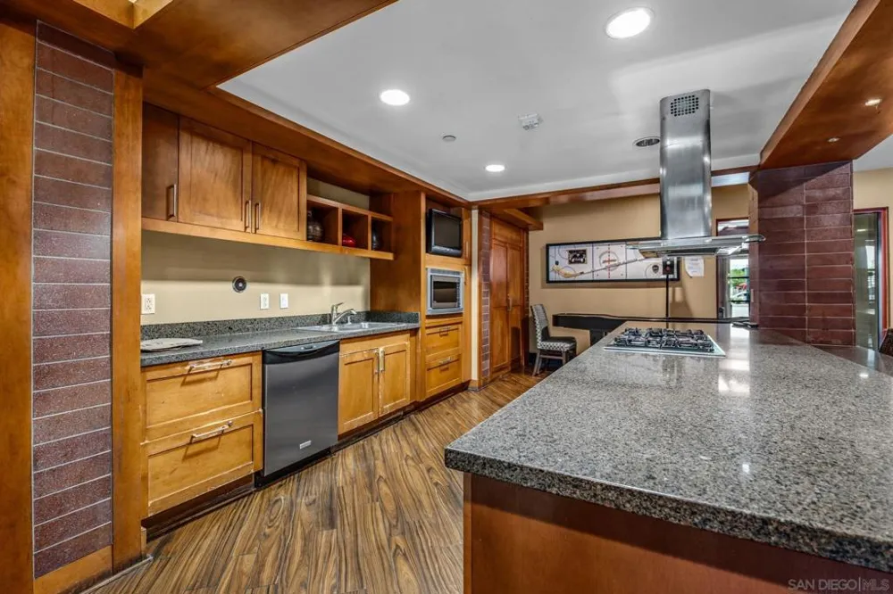 1801 E Katella Ave #4023 Anaheim, CA 92805